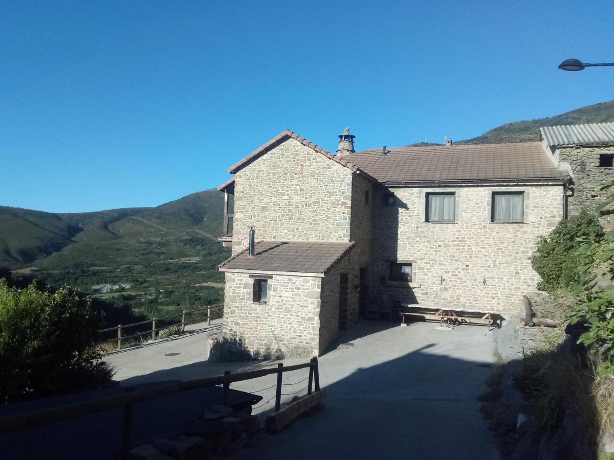Casa Rural Lo Ferrero Pensionat Belsué Eksteriør billede